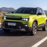 Por R$ 2 mil a mais que Basalt Feel Turbo, Jeep Avenger Altitude tem sistema híbrido leve